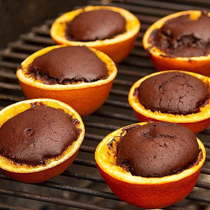Cupcake au chocolat dans une pelure d’orange
