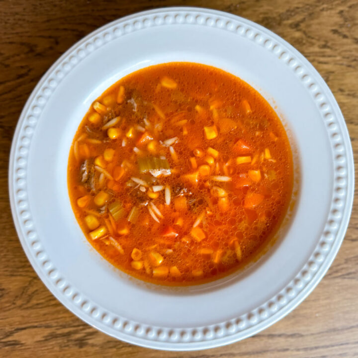 Soupe boeuf et tomates